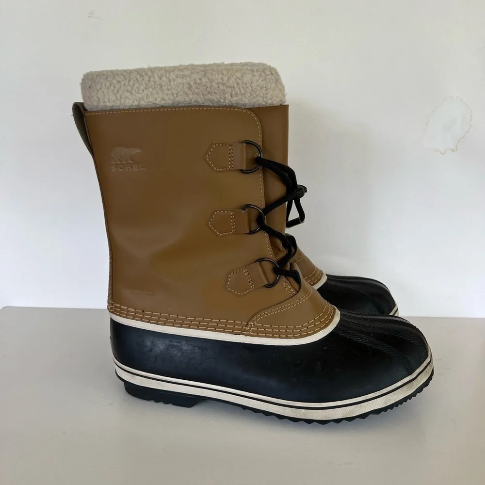 Sorel Youth Caribou Leather Winter Boots in 